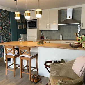https://la-corneille-en-mer.ostend-hotel.net